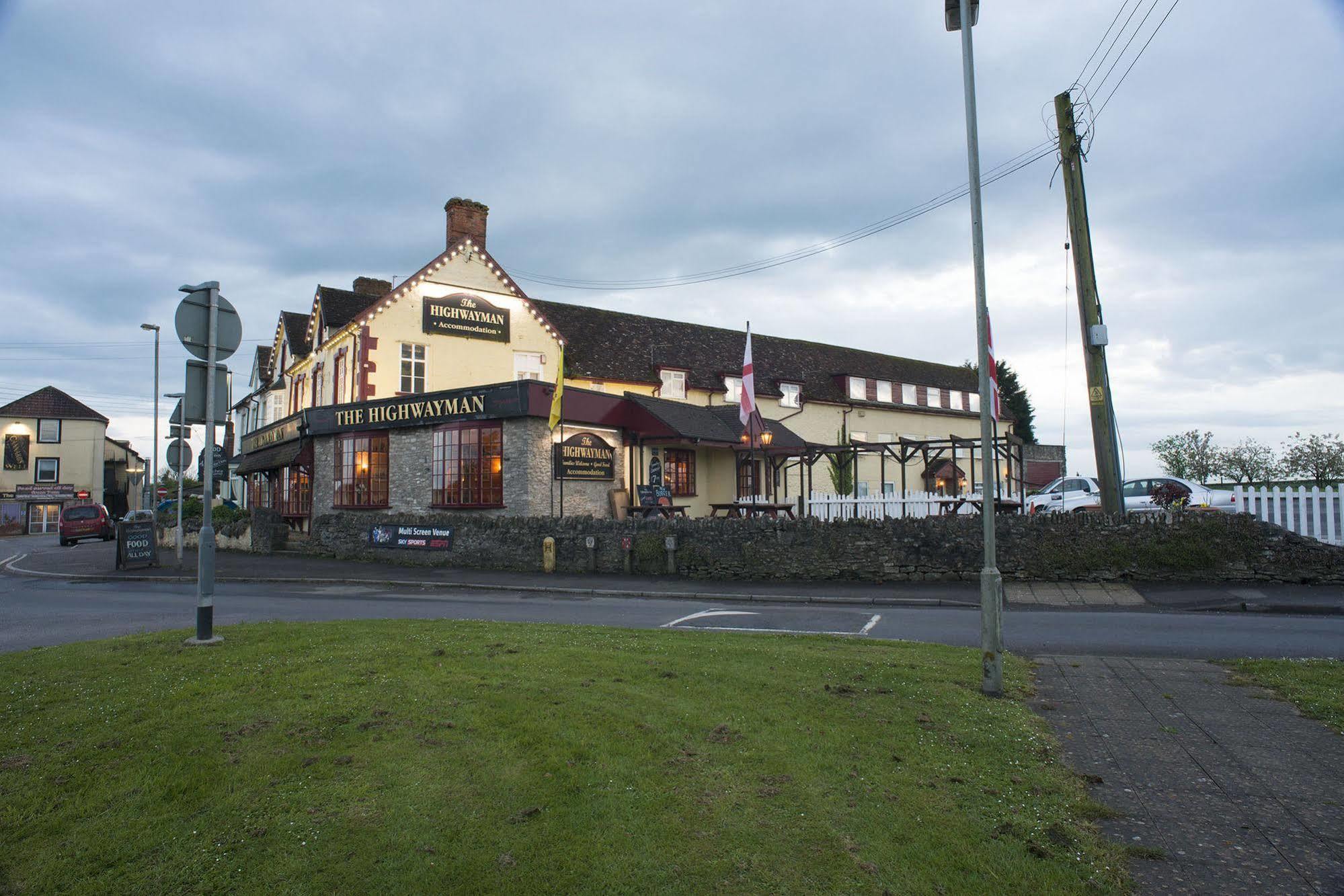 The Highwayman Inn Shepton Mallet Extérieur photo