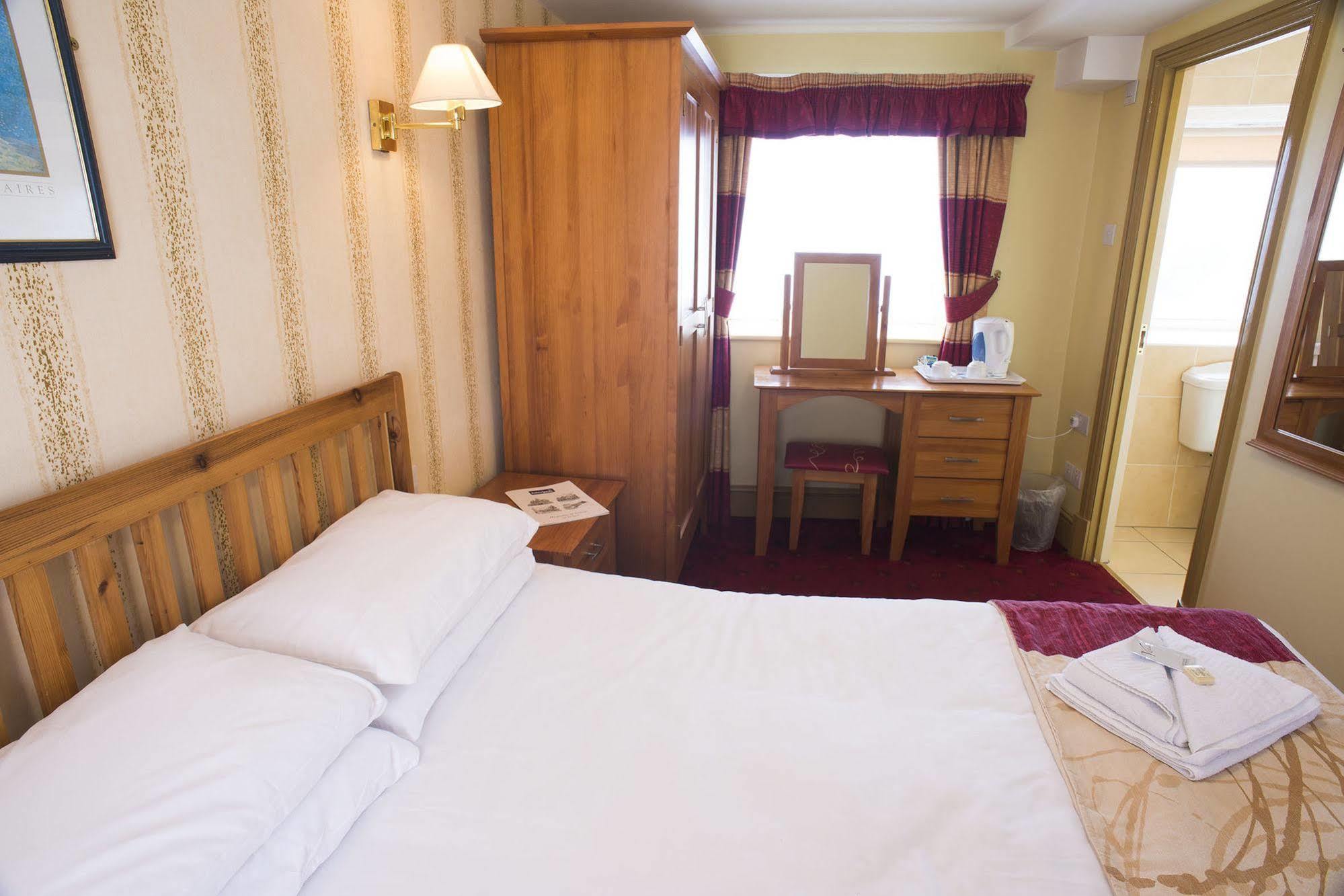 The Highwayman Inn Shepton Mallet Extérieur photo
